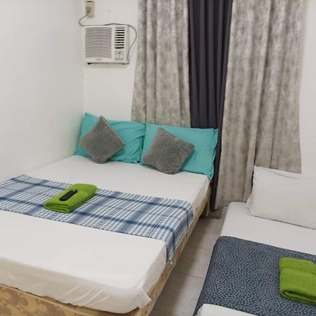 Villa Bolinao Transient House A Balingasay Habitación foto